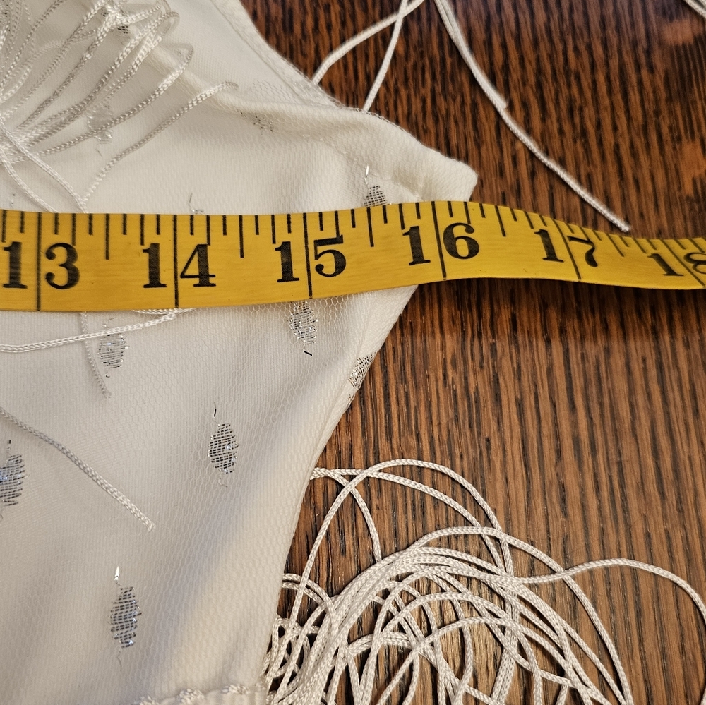 Cuase White Fringe Flapper Dress - Picture 11 of 13
